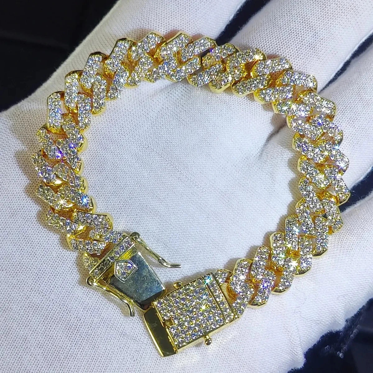 12mm Full Iced Out Diamond Cuban Link Bracelet Hip Hop 18K or White Gold Plated Miami Prong - setting Bracelets for Men Women - FashionN hub